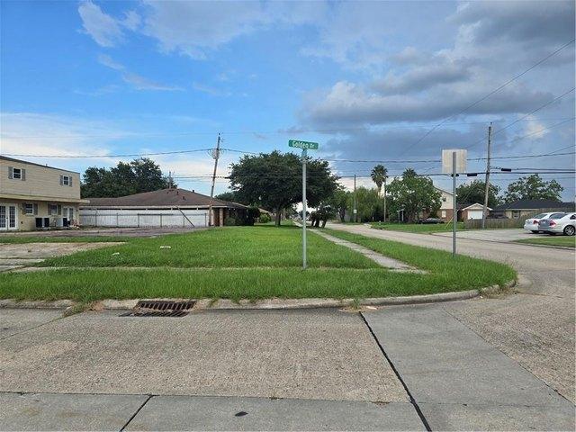 Land for sale in Chalmette, Louisiana
