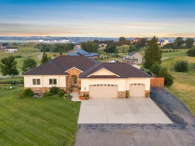 House for sale in Minot, North Dakota
