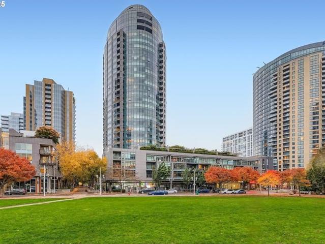 Condo for sale in Oregonia