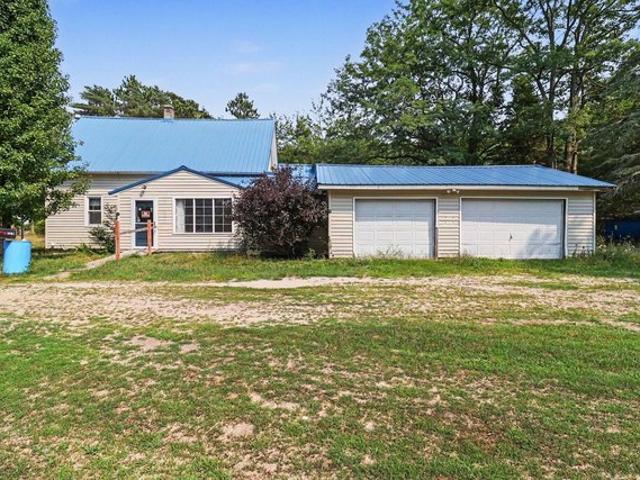 House for sale in Manistee, Michigan