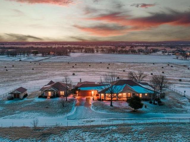 Farm for sale in Springtown, Parker County