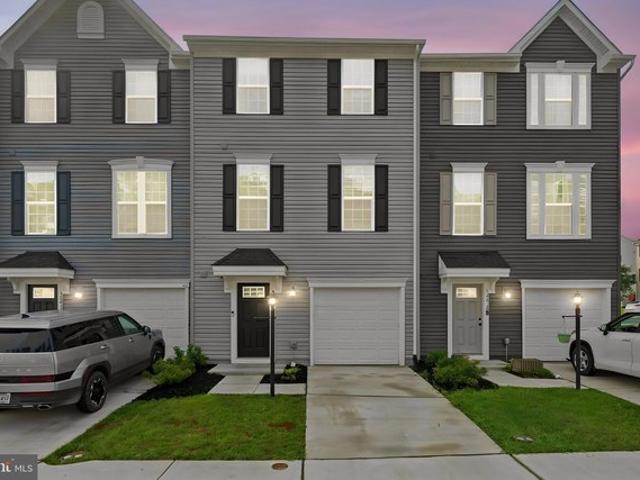 Townhouse for sale in Virginia