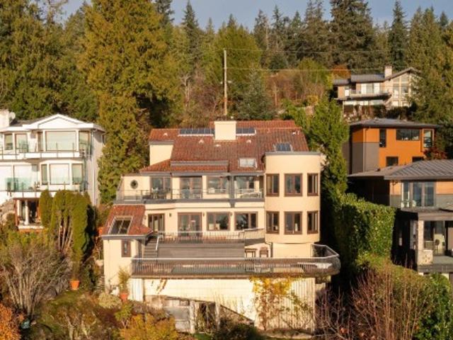 House for sale in West Vancouver, British Columbia