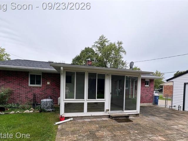 House for sale in Waterford, Michigan