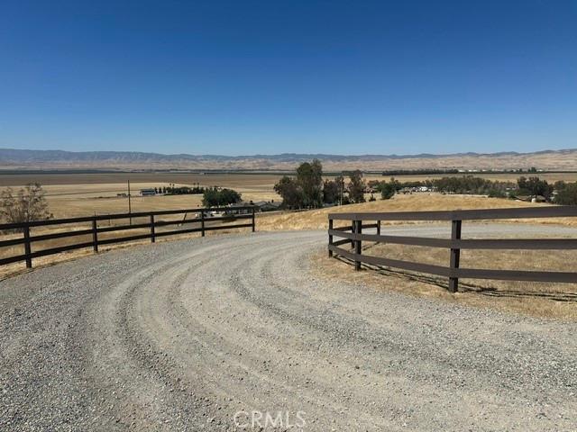House for sale in Coalinga, California
