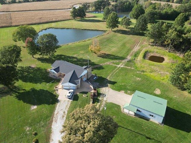 House for sale in Macon, Macon County