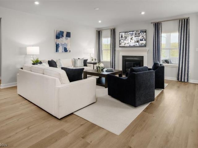 House for sale in Hampton Place, North Ridgeville