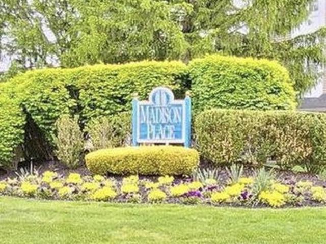 Townhouse for sale in Mount Laurel, New Jersey