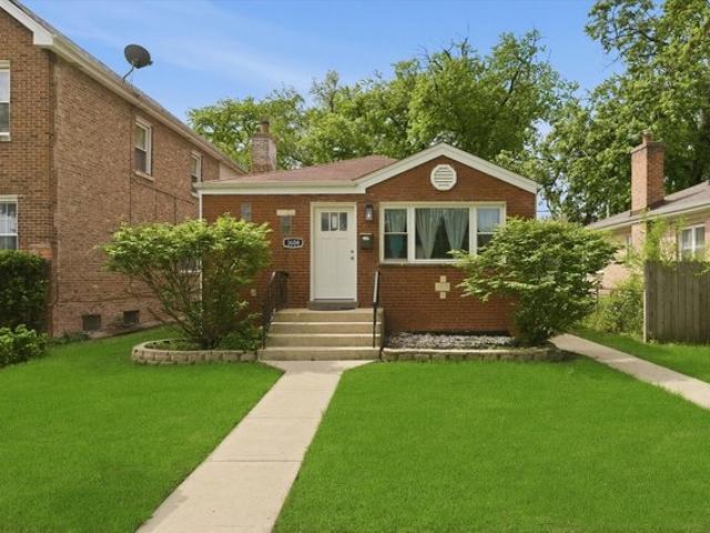 House for sale in Bellwood, Illinois