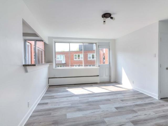Apartment for rent in St. Leonard's, Quebec