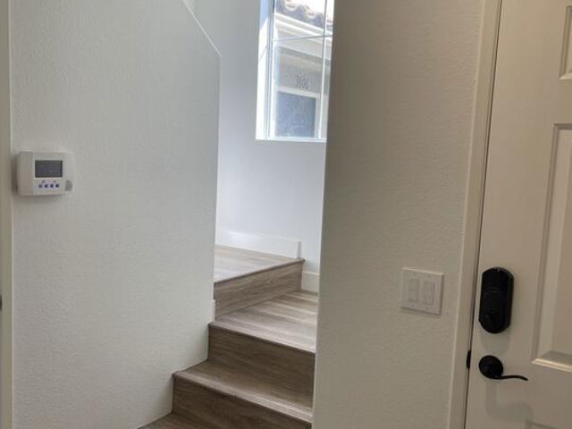 Condo for sale in Oak Creek, Irvine
