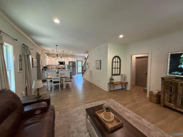 House for sale in Guntersville, Alabama