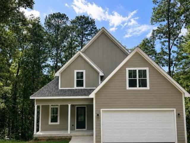 House for sale in Guntersville, Alabama