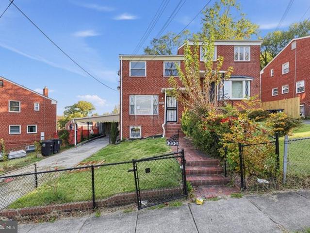 Townhouse for sale in Temple Hills, Prince George's County