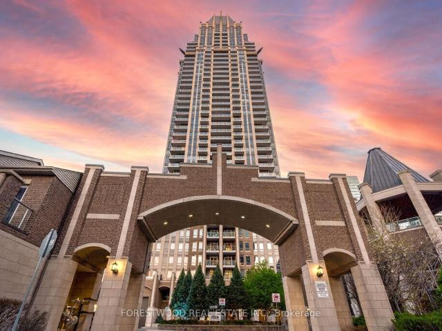 Condo for sale in City Centre, Mississauga