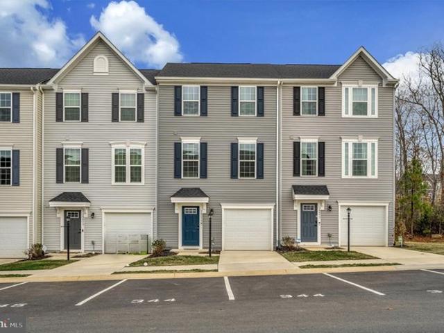 Townhouse for sale in Virginia