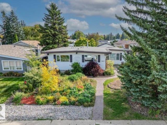 House for sale in Duggan, Edmonton