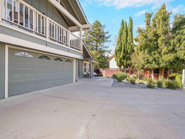 House for sale in Hayward, Alameda County