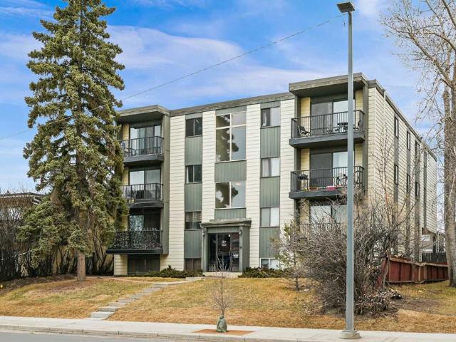 Apartment for sale in Northwest, Alberta