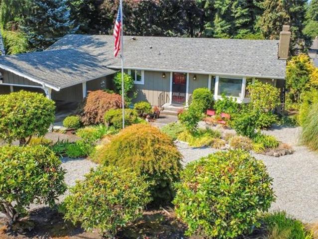 House for sale in University Place, Washington