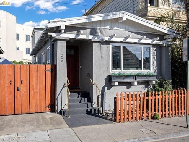 House for sale in Emeryville, California
