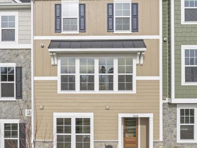Townhouse for sale in Virginia