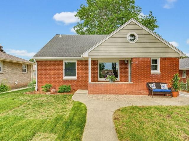 House for sale in Wauwatosa, Wisconsin