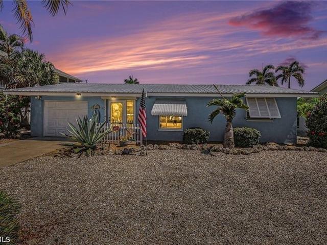 House for sale in Bokeelia, Florida