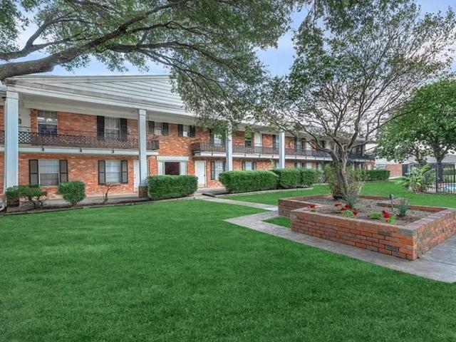 House for sale in Temple Bar Marina, Texas