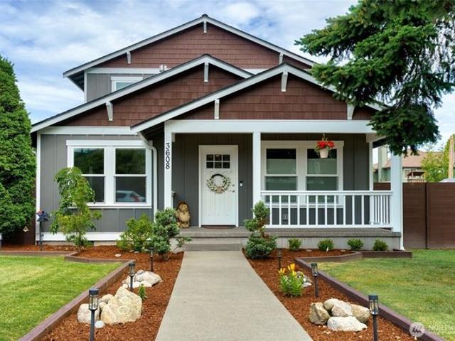 House for sale in Anacortes, Washington