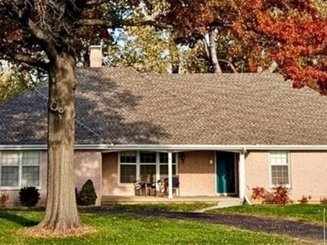 House for sale in Independence, Jackson County