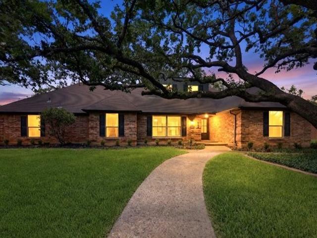House for sale in Arlington, Texas