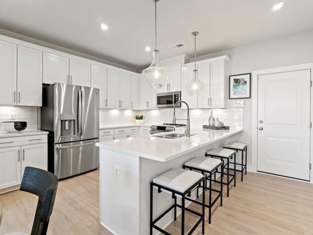 Condo for sale in Virginia