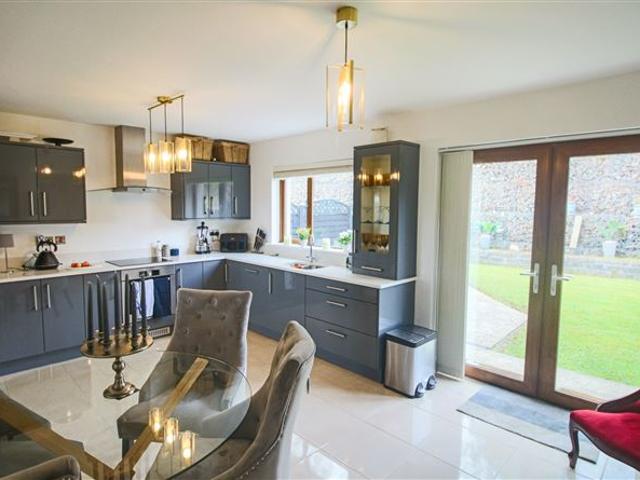 Detached House for sale in Leitrim, Connacht