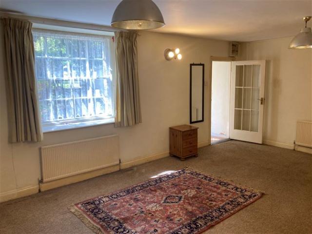 Apartment for sale in Bluebell, North Tipperary