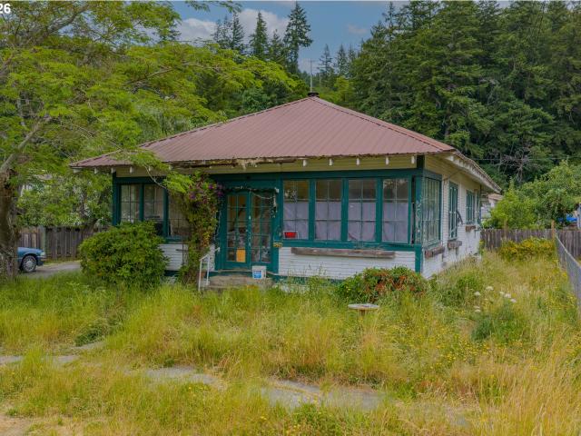 House for sale in Oregonia