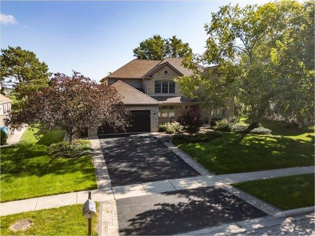 House for sale in Fields of Ambria, Mundelein