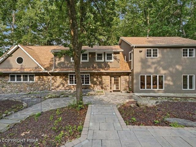 House for sale in Bartonsville, Pennsylvania