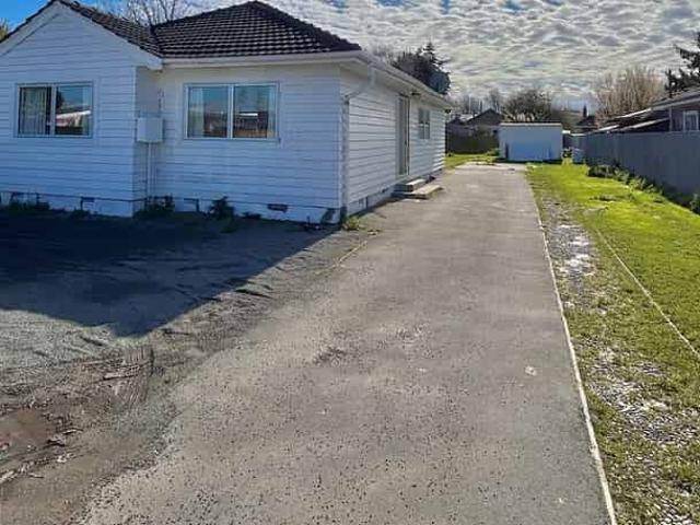 House for rent in Chaslands, Canterbury