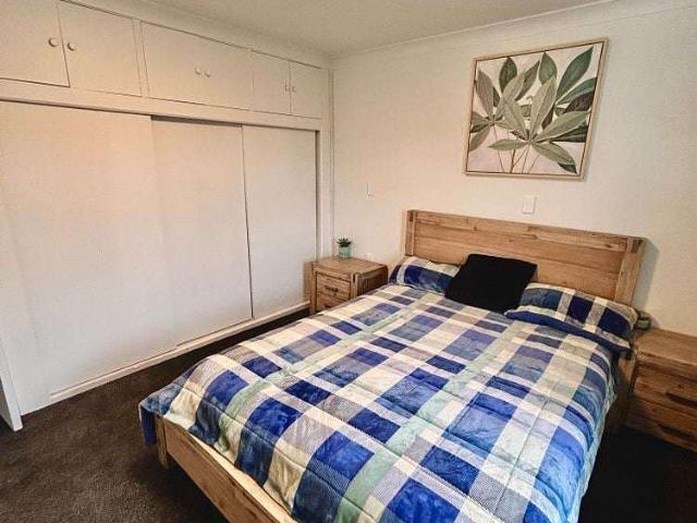 House for rent in Chaslands, Canterbury