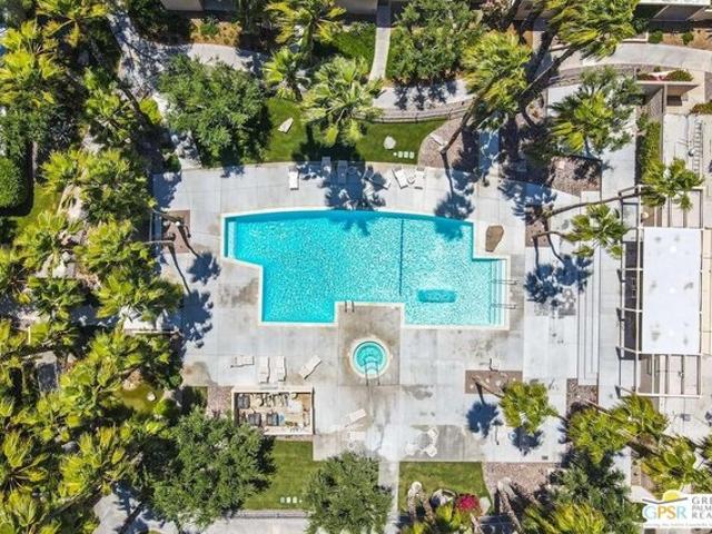 Condo for sale in Palm Springs, California