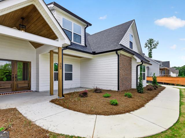 House for sale in Williamson, Georgia