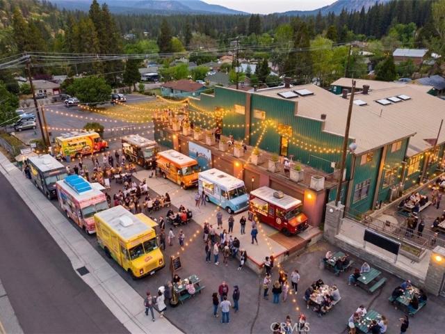 Commercial for sale in Weed, California