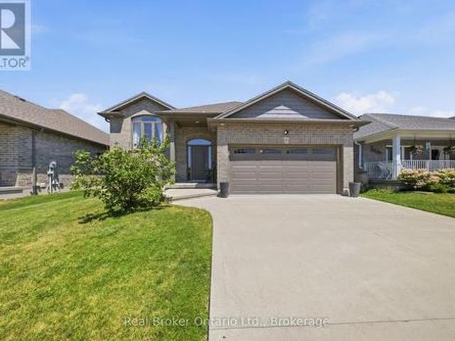 House for sale in Port Dover, Ontario