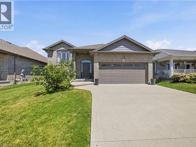 House for sale in Port Dover, Ontario