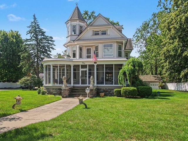 House for sale in Zeeland, Michigan