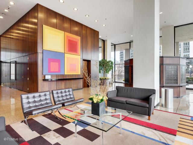 Condo for sale in Chicago Park, Illinois