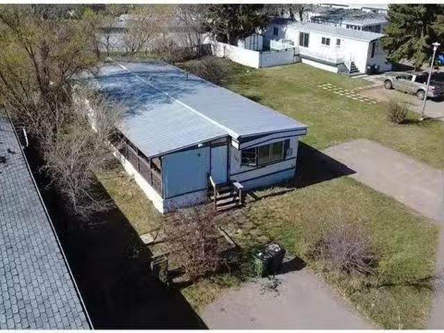 House for sale in Edmonton
