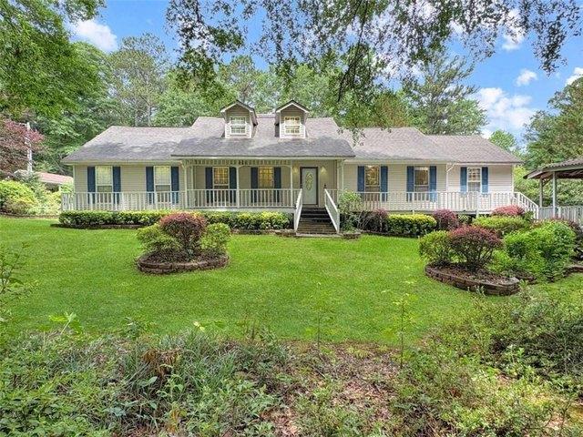 House for sale in Hampton, Georgia