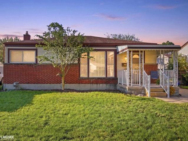 House for sale in Madison Heights, Oakland County